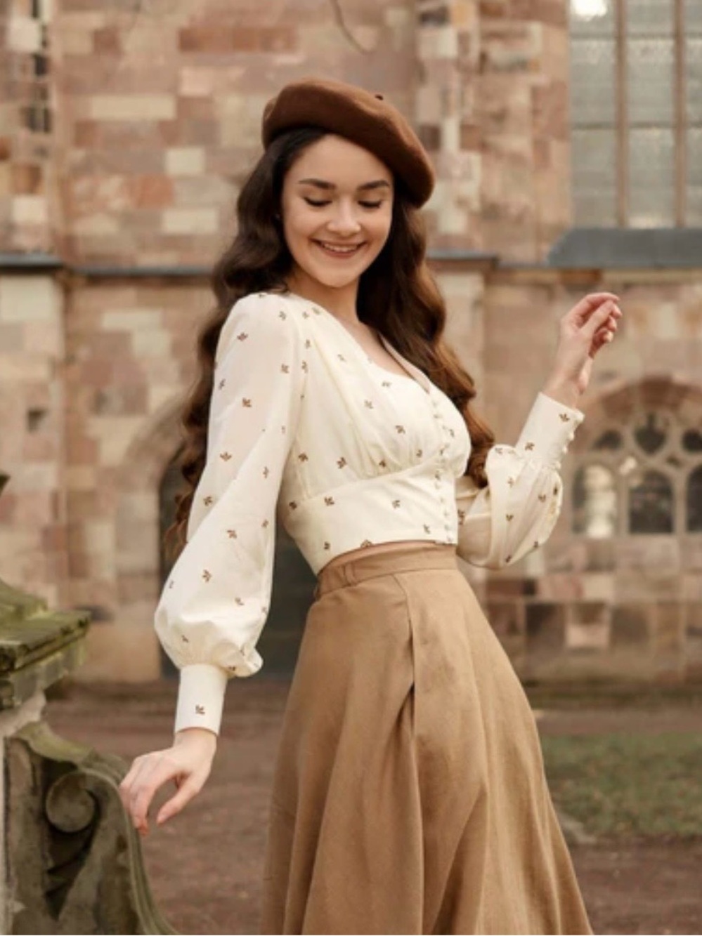 Cream Floral V-Neck Puff-Sleeve Blouse